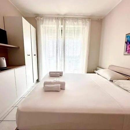 Apartment Modusvivendi 106 Deluxe Two-room With Sea View *